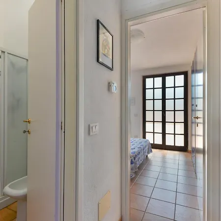 아파트 Residenza Elbamare *