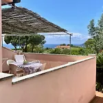 아파트 Residenza Elbamare *